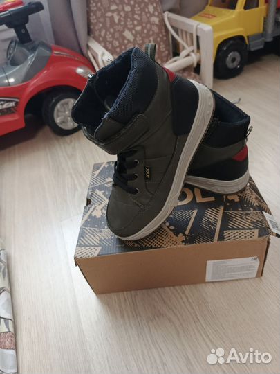 Ботинки демисезонные на мальчика 35 размер