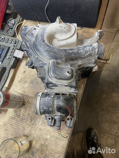 Корпус воздушного фильтра Honda Spaik