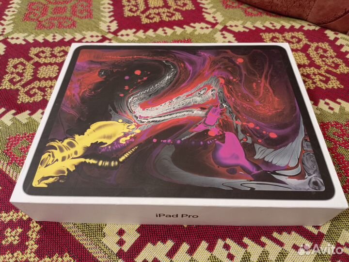 Коробка от Apple iPad Pro 2018 LTE 256Gb