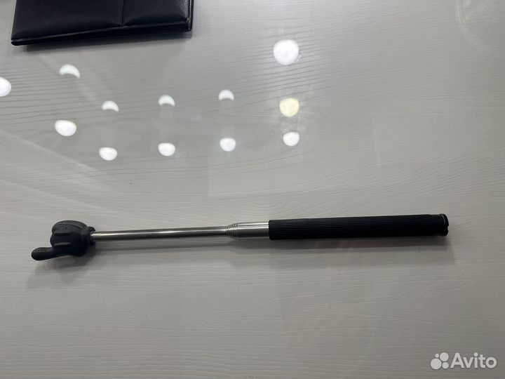 Указка с пальцем