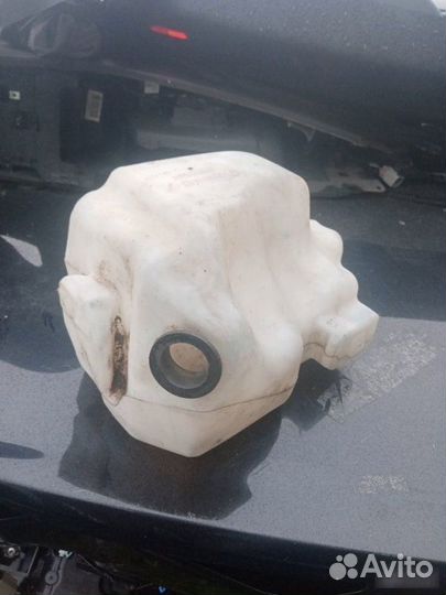 Бачок омывателя Renault Megane 2004