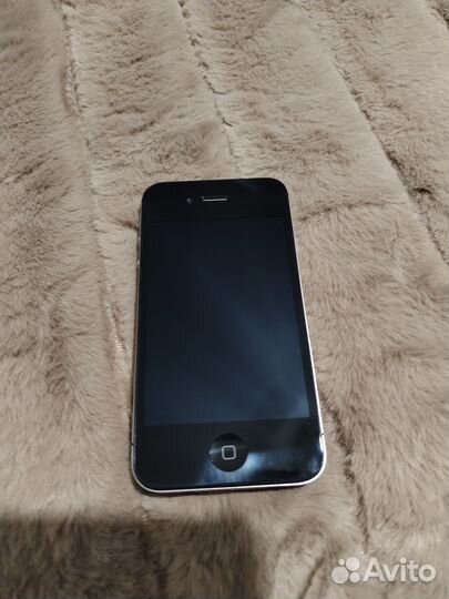 iPhone 4S, 16 ГБ