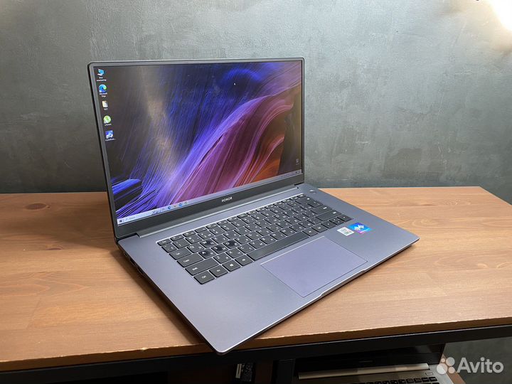 Ультрабук Honor MagicBook D15 i3 256Gb серый