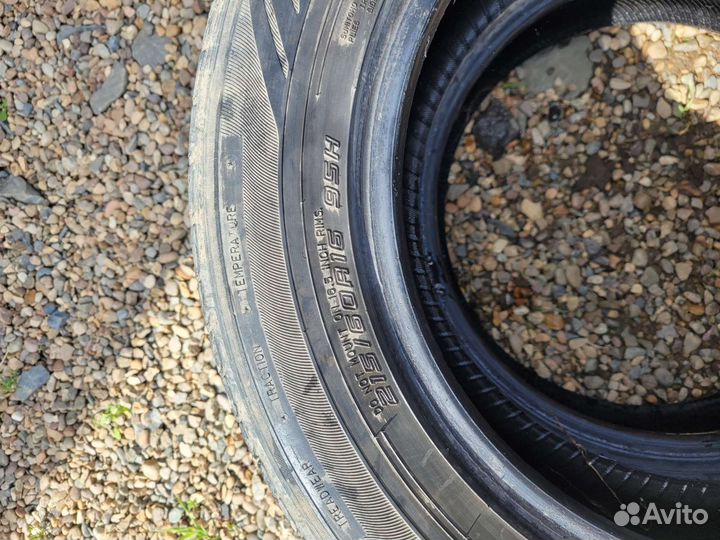 Dunlop SP Sport LM704 215/60 R16