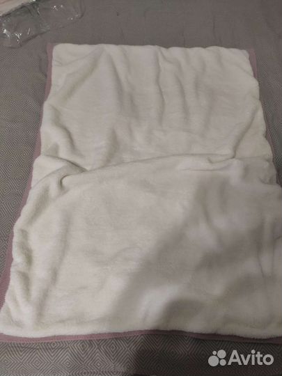 Плед детский кролик с ушками и хвостик вязаный