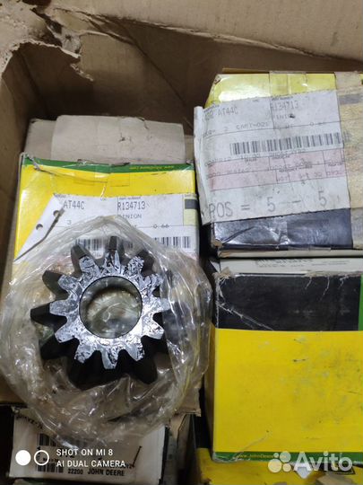 Джон Дир Шестерня R134713 John Deere