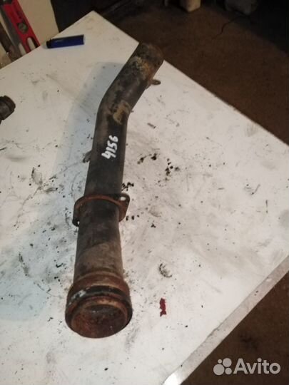 Патрубок системы охлаждения 5010477496 от помпы