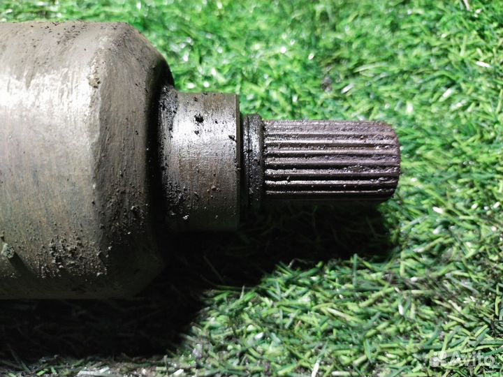 Привод передний левый Peugeot 307