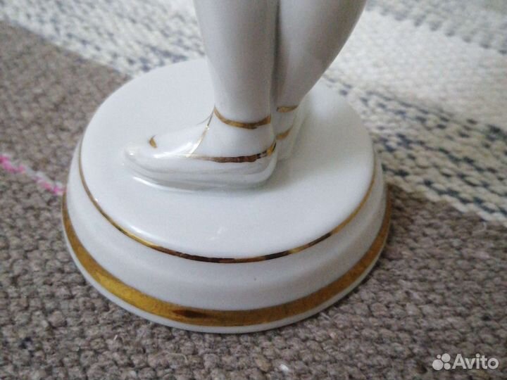 Статуэтка Балерина с цветком Вербилки