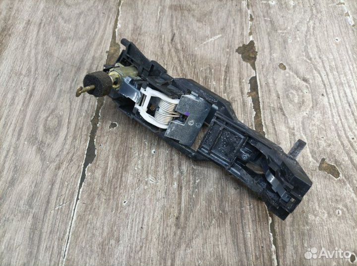 Ручка двери внешняя передняя правая Mercedes