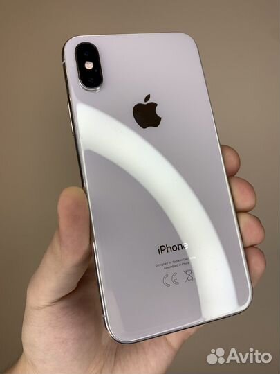 iPhone Xs, 64 ГБ