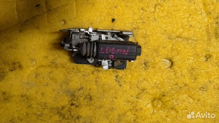 Замок двери задней правой для Renault Logan