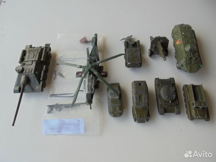 Военная техника. Игрушки. Металл. СССР