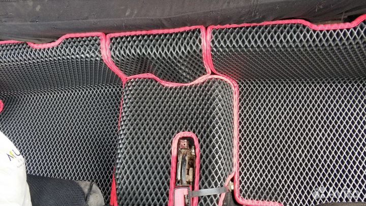 Эва автоковры 3D с бортиками Hummer