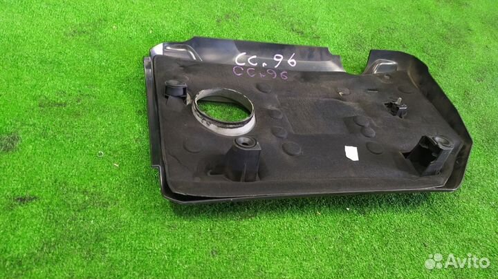 Крышка двс декоративная Volkswagen Passat CC cczb