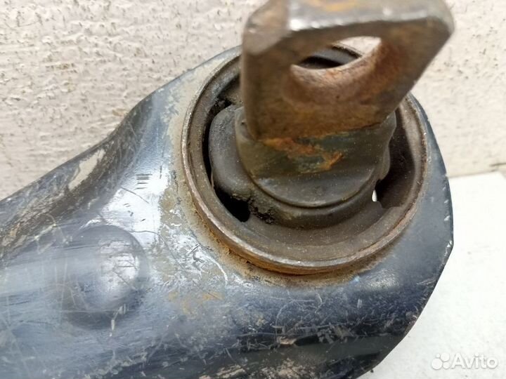 Рычаг задний продольный правый