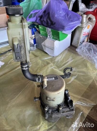 Насос гидроусилителя mazda 3