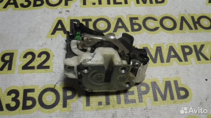 Замок двери передней левой Mitsubishi Lancer 9 (C