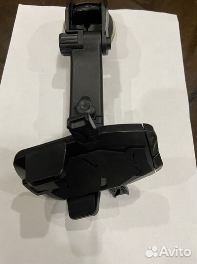 Держатель для телефона в машину