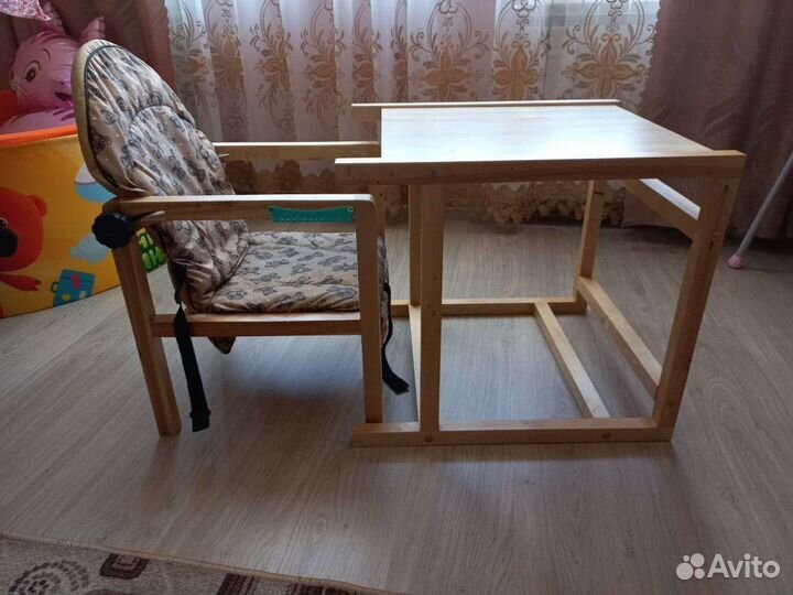 Стульчик для кормления