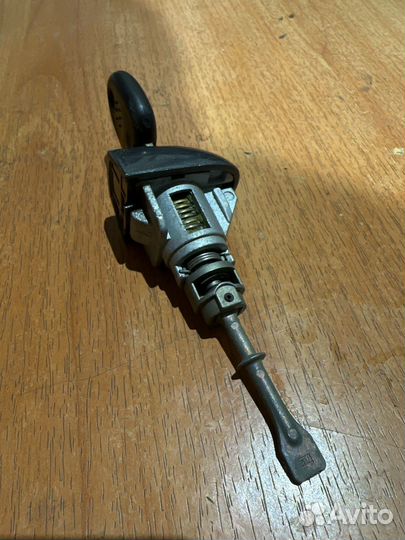 Личинка замка водителя Hyundai Elantra 4