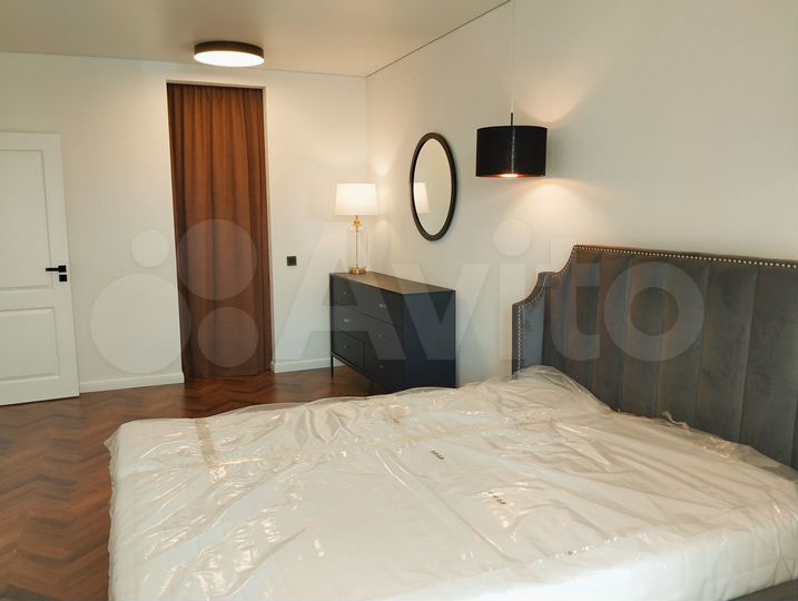 2-к. квартира, 65 м², 2/9 эт.