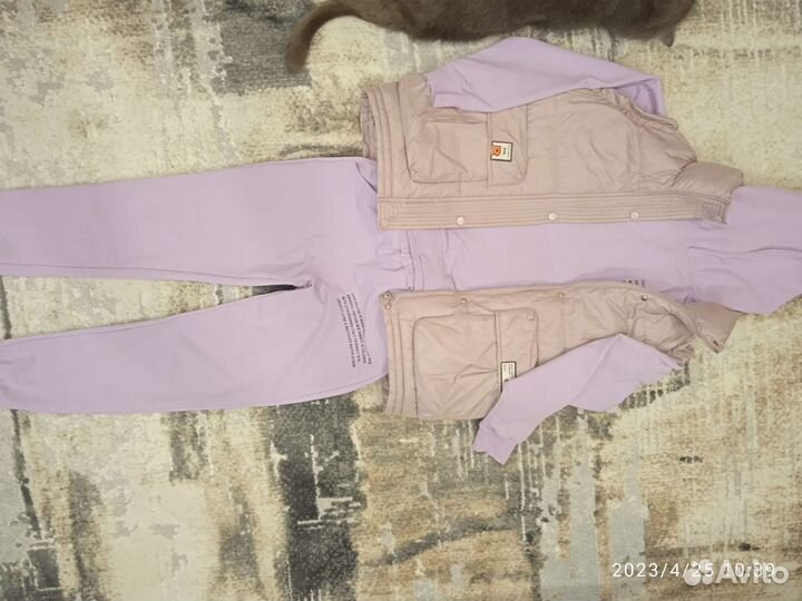 Спортивный костюм женский