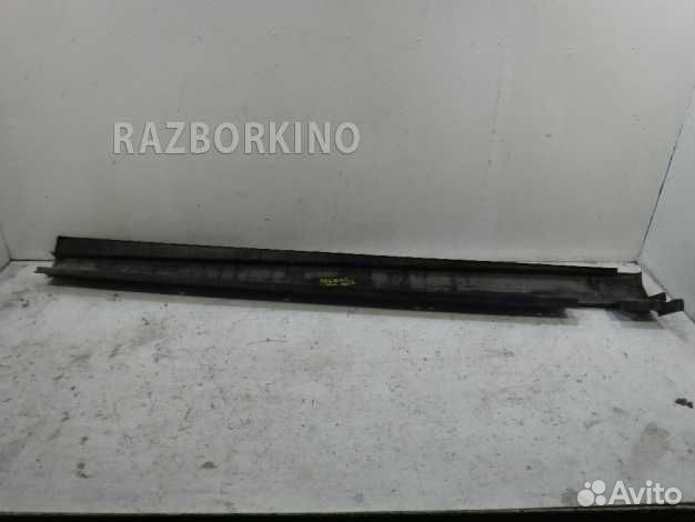 Накладка на правый порог Mercedes W164 ML