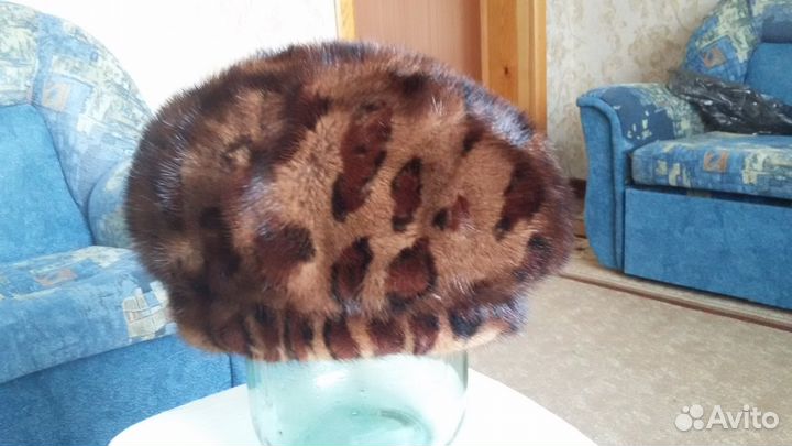 Продам шапку женскую