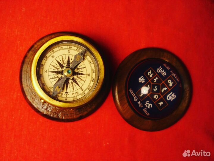 Компас изумруд Индийская Компания London Бронза