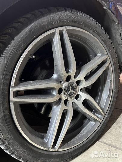 Pirelli Ice Zero 2 245/40 R19