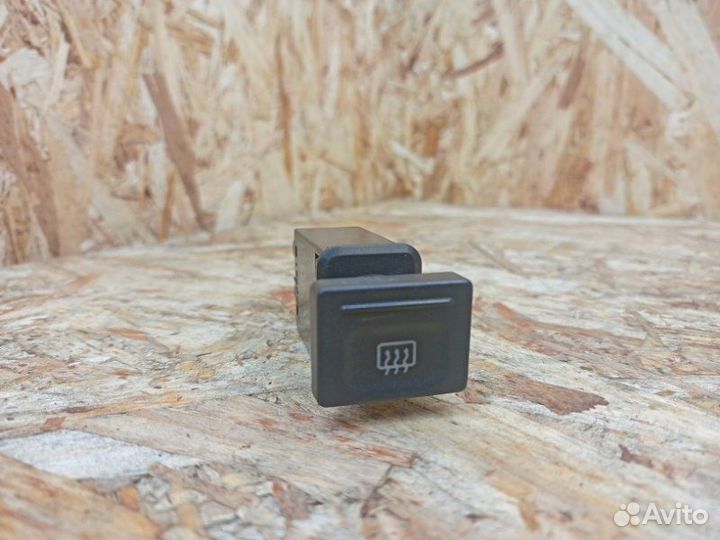 Кнопка обогрева заднего стекла Chery Amulet A15