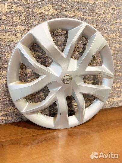 Колпак на nissan 1шт