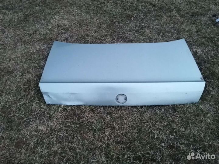 Бмв е32 крышка багажника