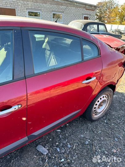 Дверь задняя левая Renault Fluence 1.6 K4MV838