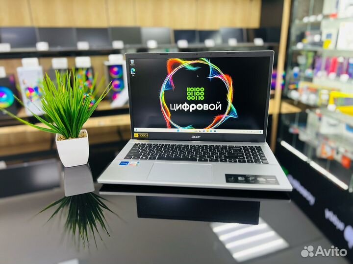 Мощный ноутбук Acer 15,6 IPS Core i5-1235U/8Gb/512