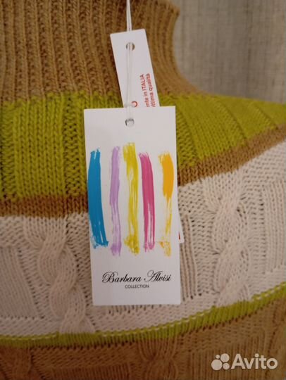 Свитер женский