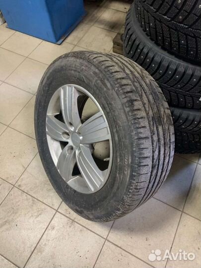Bridgestone Dueler A/T 255/60 R17
