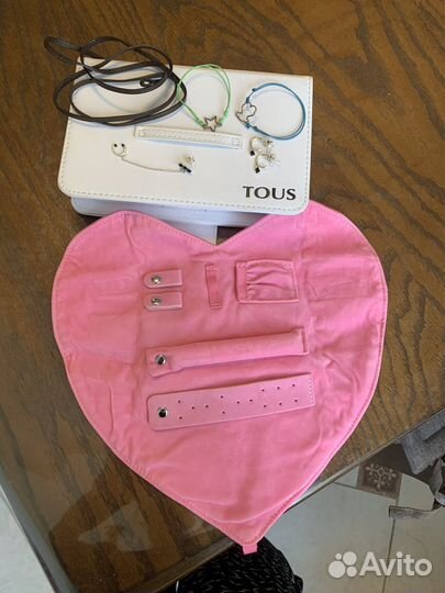 Украшение tous