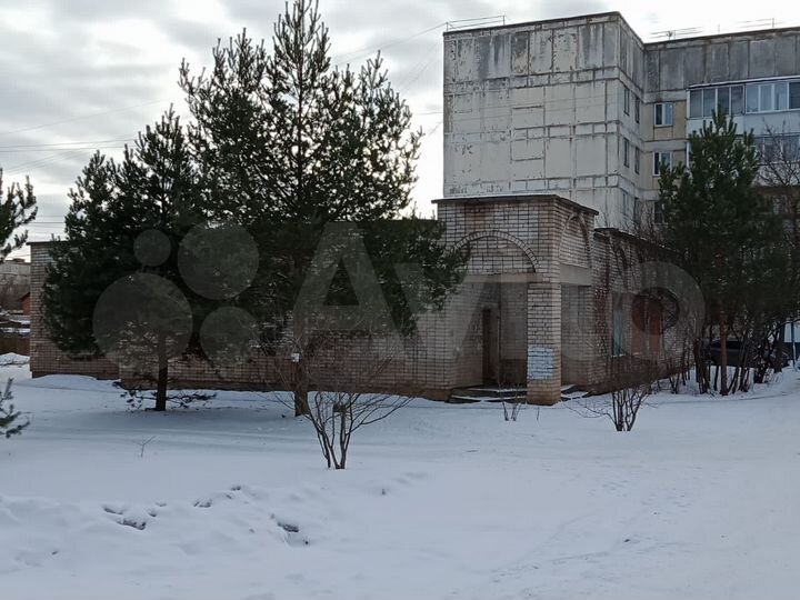 Здание, 449 м²