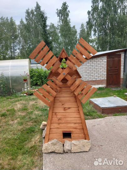 Декоративная мельница для сада