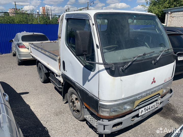 Mitsubishi Fuso Canter, 1998