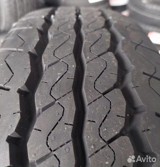 Maxxis Vansmart MCV3+ 225/75 R16C