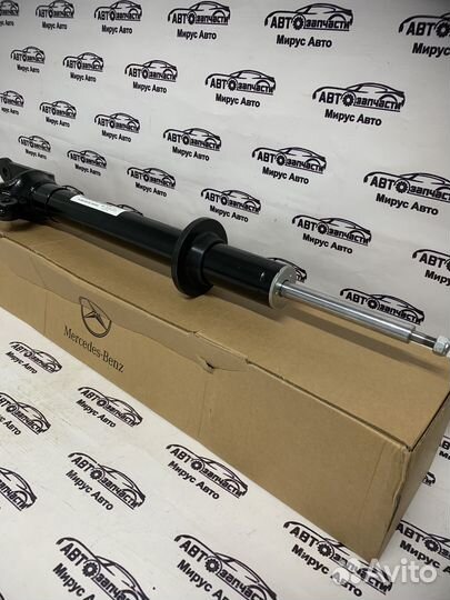 Амортизатор передний Mercedes Benz A1643200130