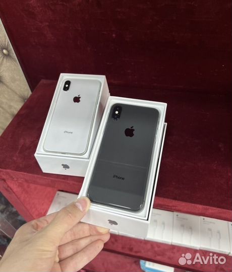 iPhone 10 на 256 гб