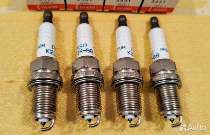 Свечи зажигания иридиевые Denso K20PSR-B8