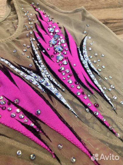 Купальник для художественной гимнастики