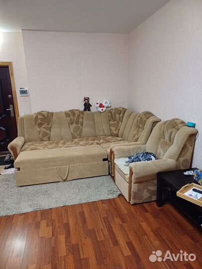 Угловой диван бу