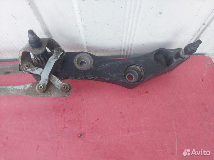 Трапеция стеклоочистителя BMW 5 E60