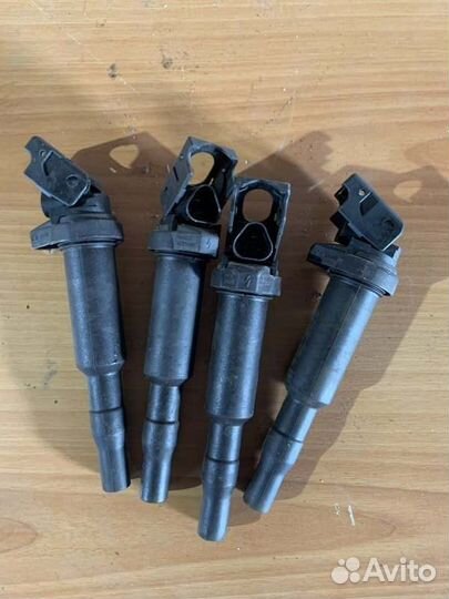 Катушка зажигания Peugeot 208 хетчбек 1.6 VTI 16V